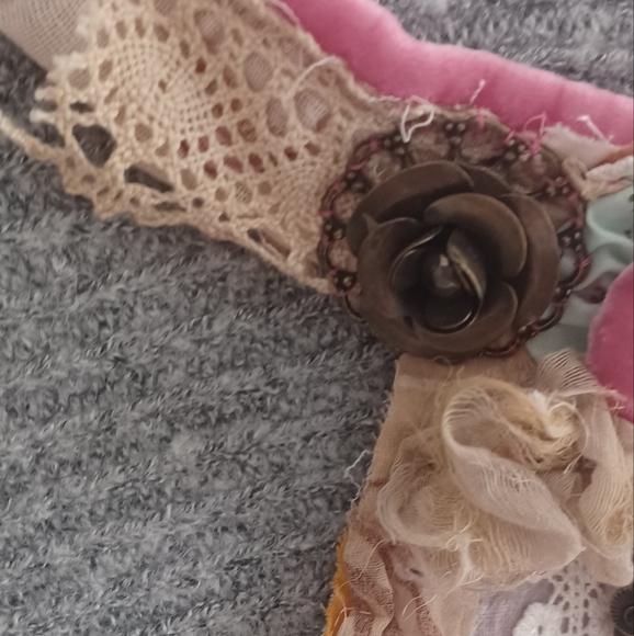 Upcycled Chocker Necklace: - Picture 7 of 7